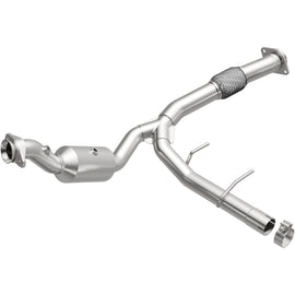 MagnaFlow 18-21 Ford Expedition Right Underbody 3.5L Direct Fit Catalytic Converter