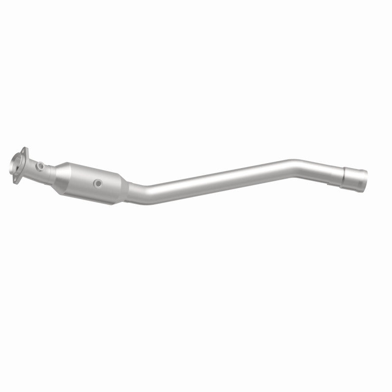 MagnaFlow Direct Fit Catalytic Converter 13-14 Mercedes-Benz GL450 V8 4.6 OEM Underbody