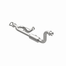 Load image into Gallery viewer, MagnaFlow 07-09 Chrysler Aspen 5.7L Direct Fit Converter