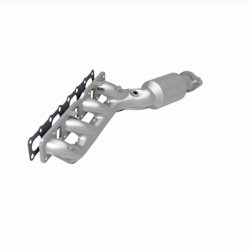 MagnaFlow 05-06 Nissan Titan 5.6L Direct Fit Converter