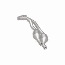 Load image into Gallery viewer, MagnaFlow Direct Fit Catalytic Converter 07-09 Audi Q7 3.6L Manifold