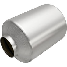 Load image into Gallery viewer, MagnaFlow 2.50in. Spun CA Universal Converter