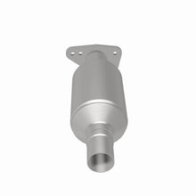 Load image into Gallery viewer, MagnaFlow 94-95 S10/Sonoma 2.2L CA Direct Fit Converter