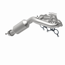 Load image into Gallery viewer, MagnaFlow 2013 FJ Cruiser V6 4 OEM Manifold Direct Fit Converter