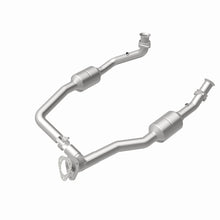 Load image into Gallery viewer, MagnaFlow 2003 Ford E-350 Super Duty 5.4L Direct Fit Converter