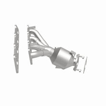 Load image into Gallery viewer, MagnaFlow Direct Fit Catalytic Converter 12-17 Hyundai Accent 1.6L