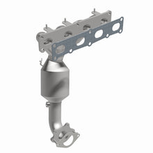 Load image into Gallery viewer, MagnaFlow 15-17 Chrysler 200 2.4L OEM Manifold Direct Fit Converter