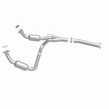 Load image into Gallery viewer, MagnaFlow 04-05 Chevrolet Express 1500 5.3L Direct Fit Converter
