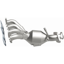 Load image into Gallery viewer, MagnaFlow 12-14 2 L4 1.5 OEM Manifold Direct Fit Converter