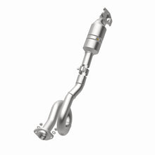 Load image into Gallery viewer, MagnaFlow Direct Fit Catalytic Converter 2018 Jeep Wrangler 3.6L V6 OEM Manifold