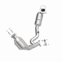 Load image into Gallery viewer, MagnaFlow 04-07 Ford Taurus 3.0L Direct Fit Converter