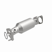 Load image into Gallery viewer, MagnaFlow 05-06 Nissan Pathfinder 4.0L Direct Fit Converter
