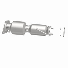 Load image into Gallery viewer, MagnaFlow Direct Fit Catalytic Converter 13-15 Hyundai Veloster 1.6L Underbody