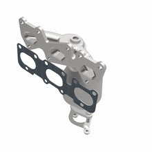 Load image into Gallery viewer, Magnaflow 07-10 Kia Sedona 3.8L California Grade CARB Compliant DF Manifold Catalytic Converter