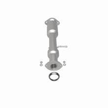 Load image into Gallery viewer, MagnaFlow 14-15 Toyota Highlander 3.5L Direct Fit Converter