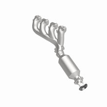 Load image into Gallery viewer, MagnaFlow 04-06 Cadillac SRX 4.6L Direct Fit Converter