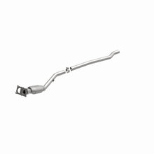 Load image into Gallery viewer, MagnaFlow 96-01 Chrysler Town &amp; Country 3.3L Direct Fit Converter