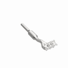 Load image into Gallery viewer, MagnaFlow 98-01 Volkswagen Beetle 2.0L Direct Fit Converter