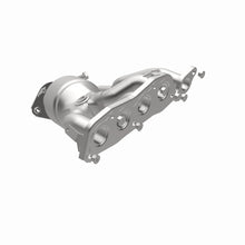 Load image into Gallery viewer, MagnaFlow Direct Fit Catalytic Converter 21-22 Toyota Corolla 2.0L OEM