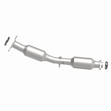 Load image into Gallery viewer, Magnaflow 13-15 Nissan Sentra 1.8L California Grade CARB Compliant DF Catalytic Converter