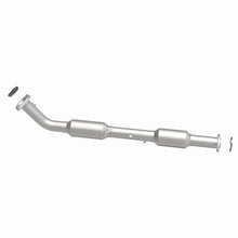 Load image into Gallery viewer, MagnaFlow 05-12 Toyota Tacoma 2.7L Direct Fit Converter