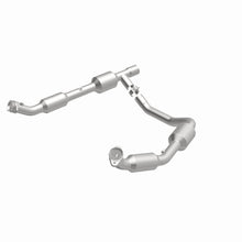 Load image into Gallery viewer, MagnaFlow 2006 Ford E-250 5.4L Direct Fit Converter