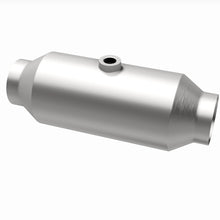 Load image into Gallery viewer, MagnaFlow Universal Catalytic Converter 2.5in CA Spun Mid-Bed