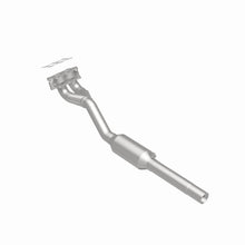 Load image into Gallery viewer, MagnaFlow 98-01 Volkswagen Beetle 2.0L Direct Fit Converter
