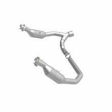 Load image into Gallery viewer, MagnaFlow 2007 Dodge Ram 1500 4.7L Direct Fit Converter