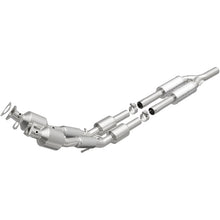Load image into Gallery viewer, MagnaFlow 12-13 Volkswagen Passat 3.6L Direct Fit Converter
