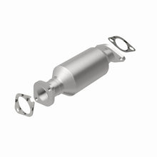 Load image into Gallery viewer, MagnaFlow 11-13 Sorento 2.4L Underbody Direct Fit Converter