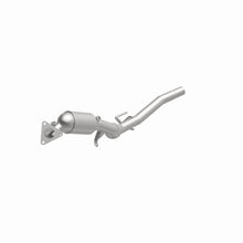 Load image into Gallery viewer, MagnaFlow 11-17 Volkswagen Touareg 3.6L Direct Fit Converter