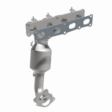 Load image into Gallery viewer, MagnaFlow 15-17 Chrysler 200 2.4L OEM Manifold Direct Fit Converter