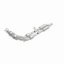 Load image into Gallery viewer, MagnaFlow 06-08 Volkswagen Passat 3.6L Direct Fit Converter