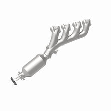 Load image into Gallery viewer, MagnaFlow 04-06 Cadillac SRX 4.6L Direct Fit Converter