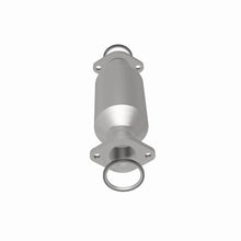 Load image into Gallery viewer, MagnaFlow 95-99 Toyota Tacoma / 1997 Geo Prizm Direct-fit Catalytic Converter