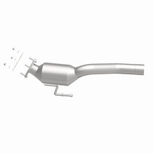 Load image into Gallery viewer, MagnaFlow 04-06 Volkswagen Touareg 3.2L Direct Fit Converter