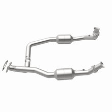 Load image into Gallery viewer, MagnaFlow 2003 Ford E-350 Super Duty 5.4L Direct Fit Converter