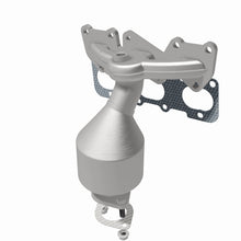 Load image into Gallery viewer, Magnaflow 07-10 Kia Sedona 3.8L California Grade CARB Compliant DF Manifold Catalytic Converter
