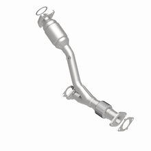 Load image into Gallery viewer, MagnaFlow 2007 Chevrolet Malibu 3.5L Direct Fit Converter