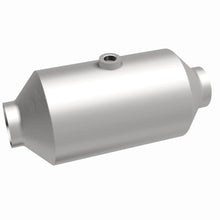 Load image into Gallery viewer, MagnaFlow 2.00in. Mid-Bed O2 CA Universal Converter