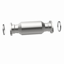 Load image into Gallery viewer, MagnaFlow 93-94 Land Cruiser 4.5 Undby Direct Fit Converter