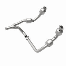Load image into Gallery viewer, MagnaFlow Direct Fit Catalytic Converter 07-09 Jeep Wrangler 3.8L
