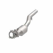 Load image into Gallery viewer, MagnaFlow 10-11 Cayenne V8 4.8 OEM Underbody Direct Fit Converter