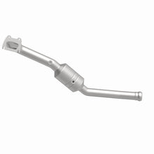 Load image into Gallery viewer, MagnaFlow Direct Fit Catalytic Converter OEM 11-12 Jeep Grand Cherokee 3.6L