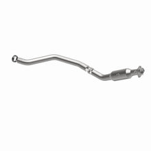 Load image into Gallery viewer, MagnaFlow Direct Fit Catalytic Converter 13-14 Mercedes-Benz GL450 V8 4.6 OEM Underbody