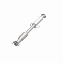Load image into Gallery viewer, MagnaFlow 12-14 Azera 3.3L Underbody Direct Fit Converter