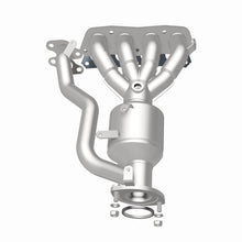 Load image into Gallery viewer, MagnaFlow 18-19 Toyota Camry 2.5L Direct-Fit Catalytic Converter