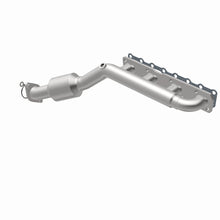 Load image into Gallery viewer, MagnaFlow 2004 Nissan Titan 5.6L Direct Fit Converter