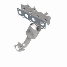 Load image into Gallery viewer, MagnaFlow 15-17 Chrysler 200 2.4L OEM Manifold Direct Fit Converter